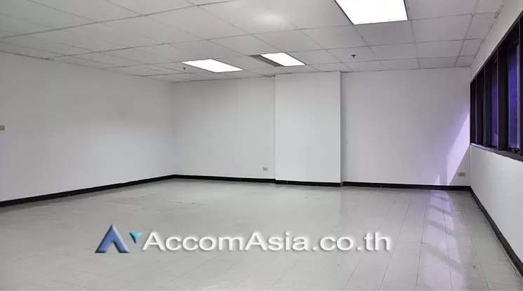 5  Office Space For Rent in Silom ,Bangkok BTS Surasak - BTS Saint Louis at S&B TOWER AA16337